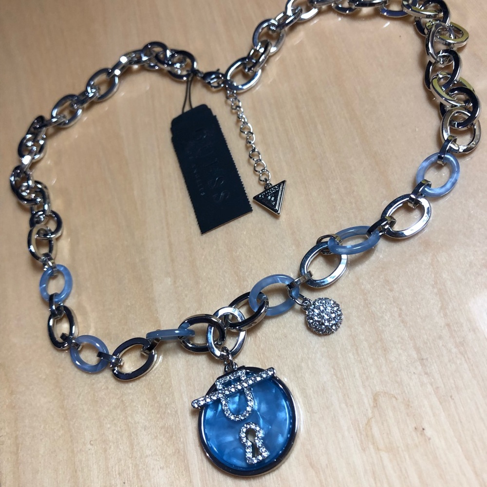 Guess necklace